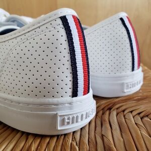 Tommy Hilfiger Sneakers Size 7.5 NEW!